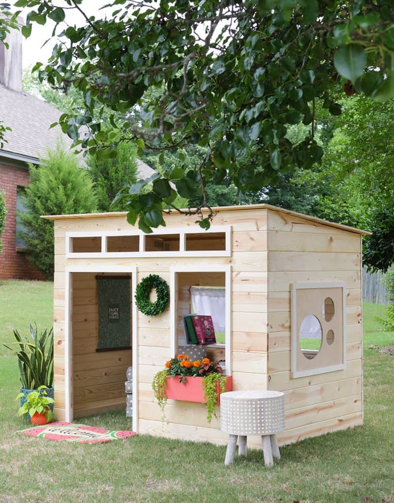 Adorable Farmhouse Playhouse Makeovers Decorhint Decor DIY   900playhouse 33 801x1024 