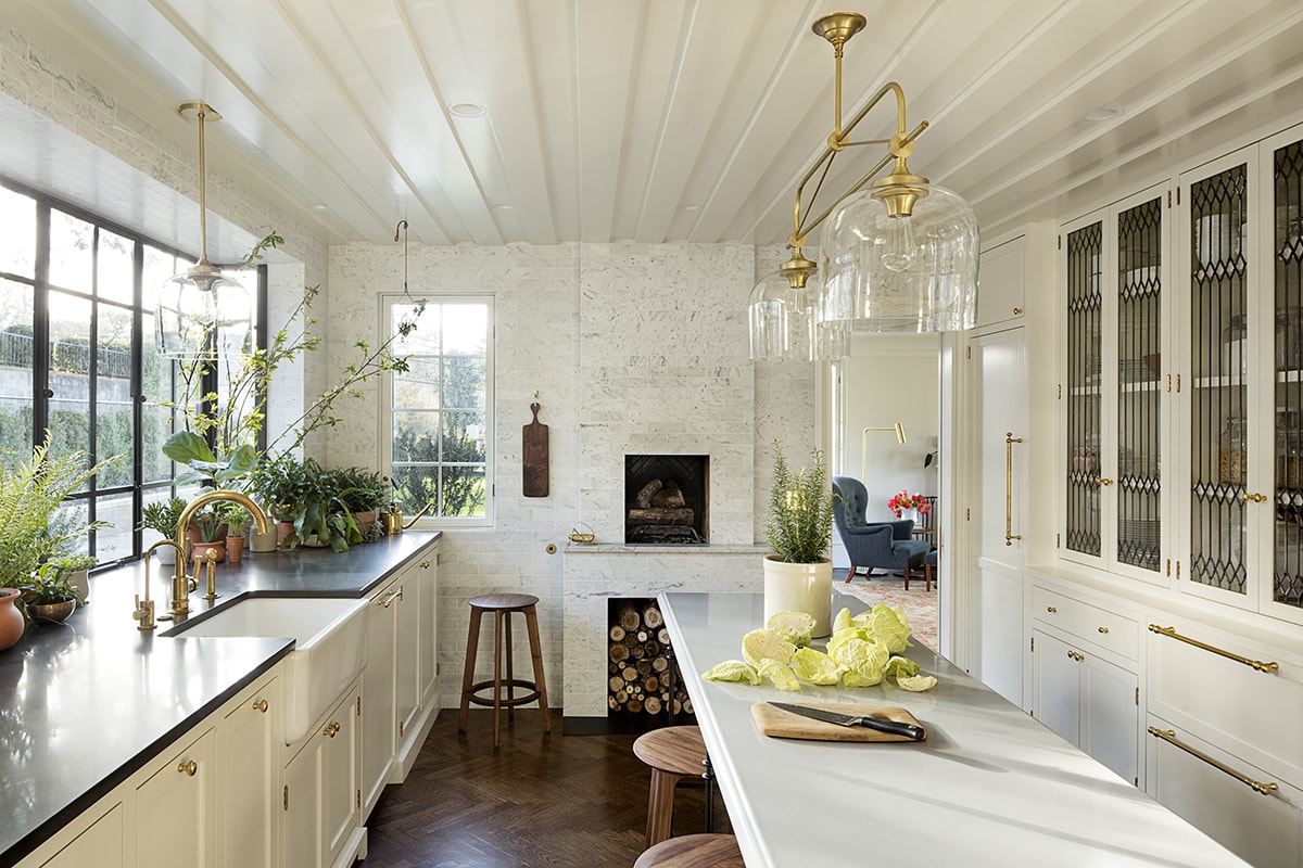Designing a new kitchen? Try these three steps and learn how to save money!