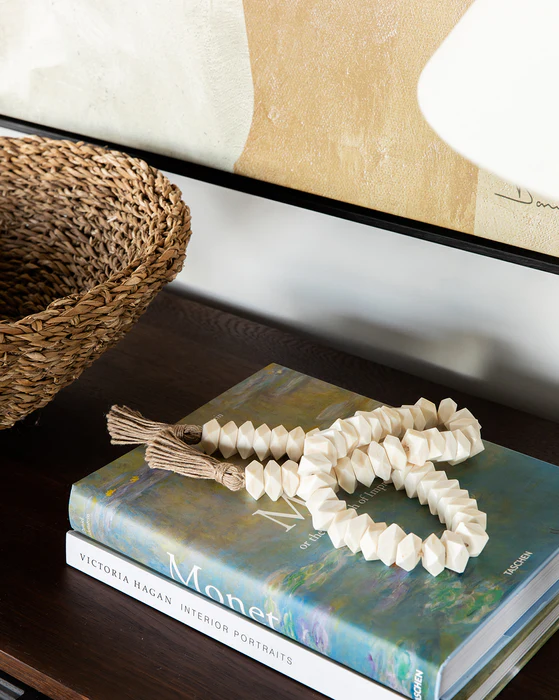Instagram Worthy DIY Wood Bead Garland you can make in 10 minutes - Decor Hint Wood Bead Garland in your Decor