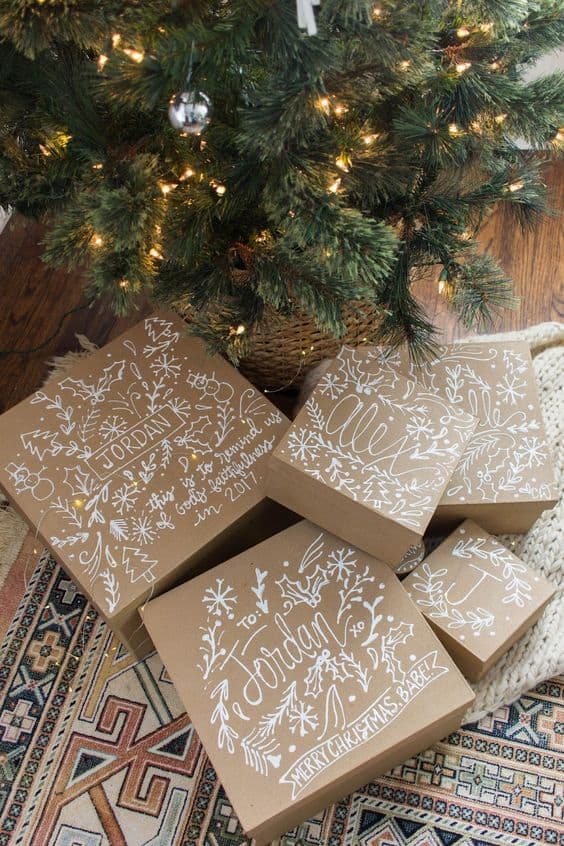 12 Festive Brown Paper Wrapping Ideas You&#039;ll Love - Decor Hint