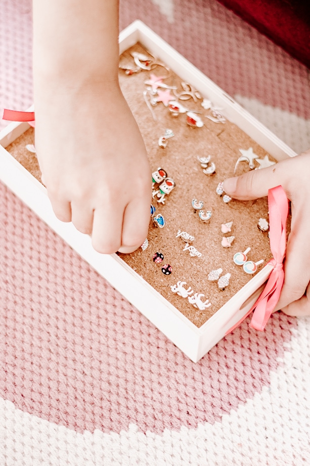 diy post earring holder