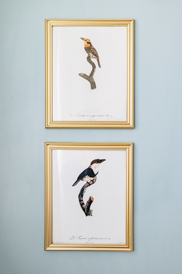 hang soothing artowrk in bathroom