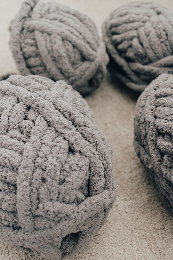 How To Knit A Chunky Blanket - Decor Hint