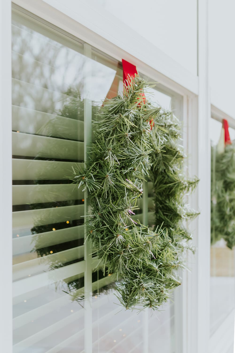 How To Hang Wreaths On Windows