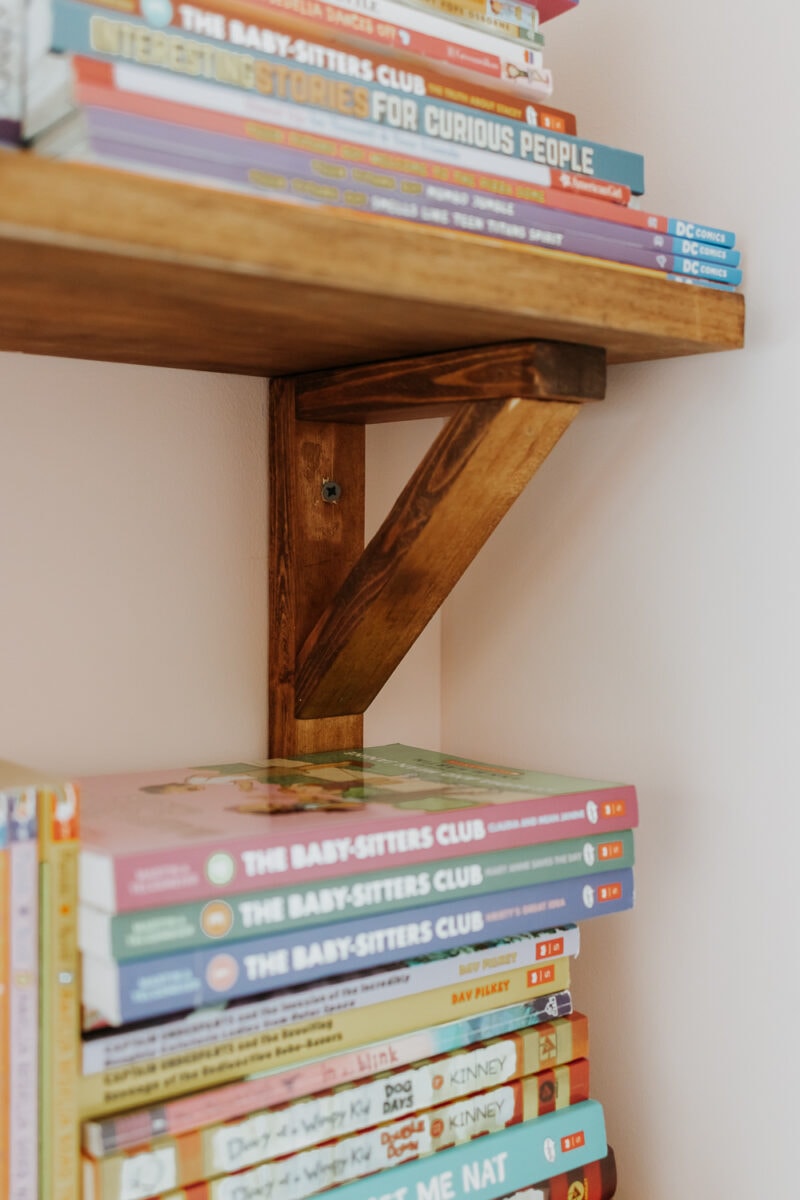 Easy, Rustic DIY Shelf Brackets