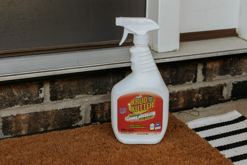 How To Paint A Front Door Without Removing It