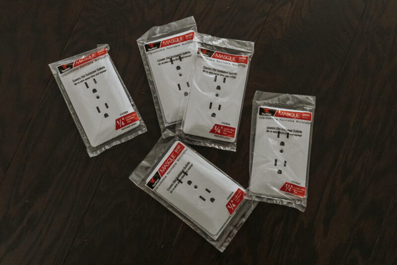 How To Paint Outlet Covers Perfectly (no Chipping)