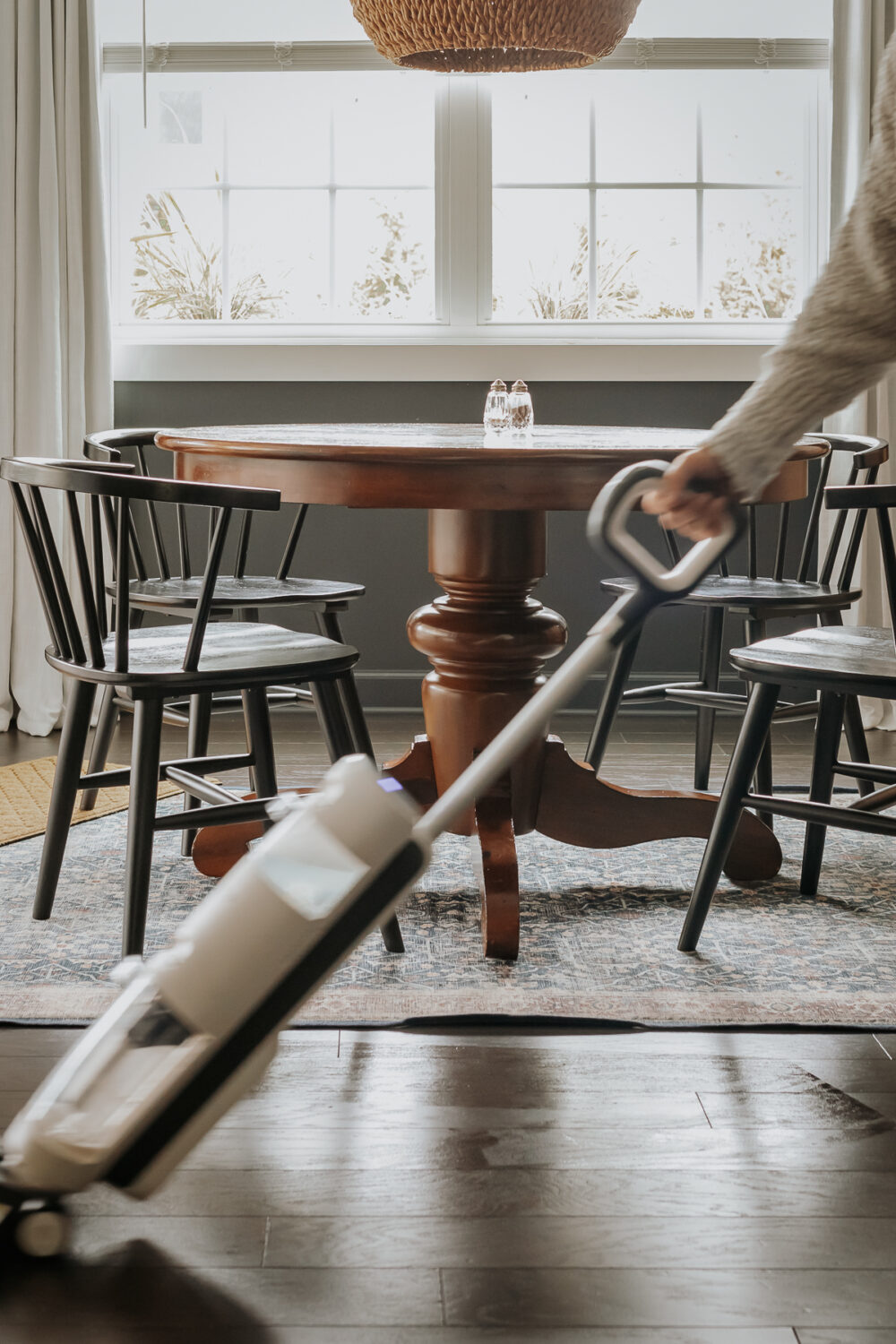 using the tineco wet dry vacuum mop