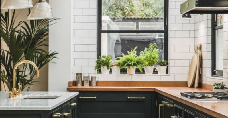 14 Kitchen Fads Disappearing From Illinois Homes (Plus 10 That Still Work Beautifully)