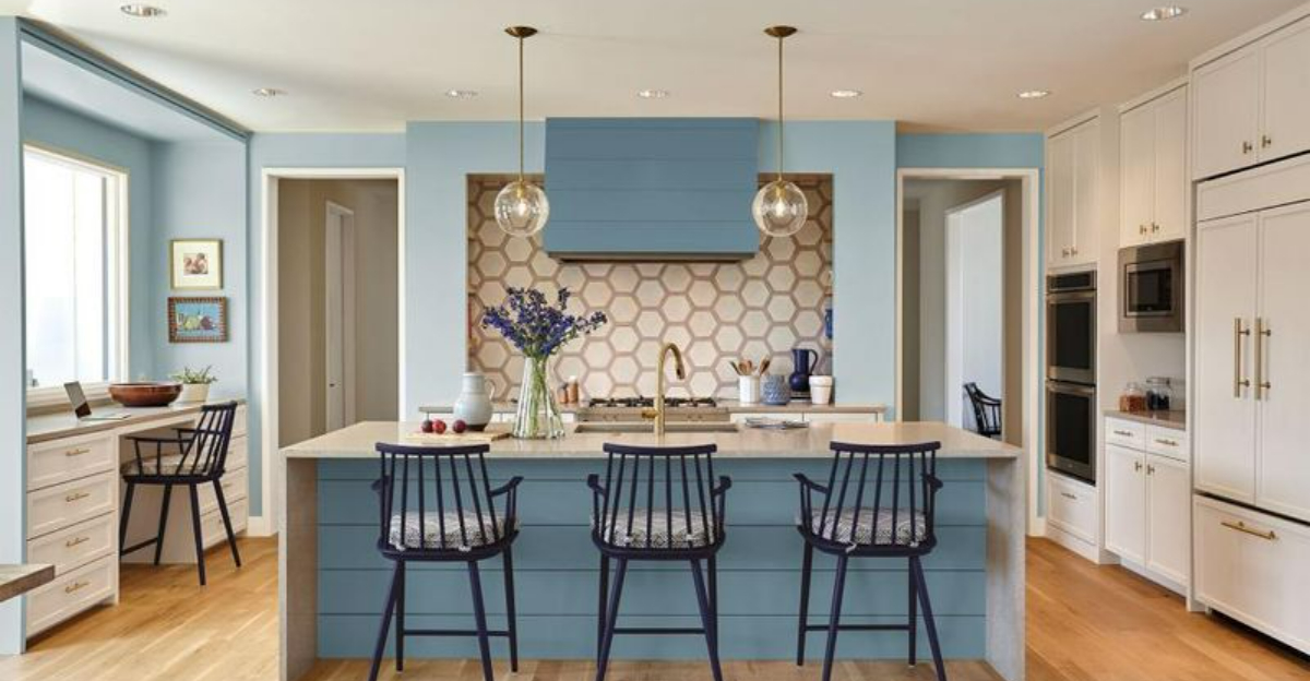 17 Kitchen Colours That Are Officially Out Of Style In 2025 (Plus 5 That Have Been Out For A While) - Decor Hint 17 Kitchen Colours That Are Officially Out Of Style In 2025 Plus 5 That Have Been Out For A While - Decor Hint