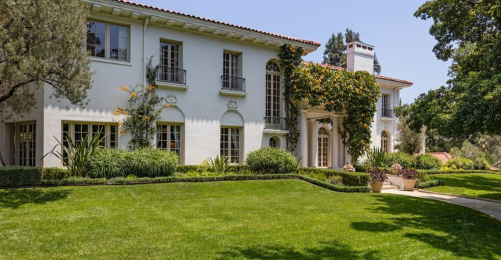 20 Old Hollywood Legendary Mansions That Defined Style - Decor Hint