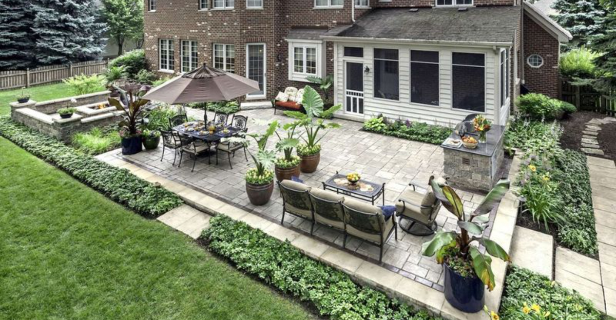 21 Landscaping Ideas For People Who Just Dont Like Yard Work - Decor Hint