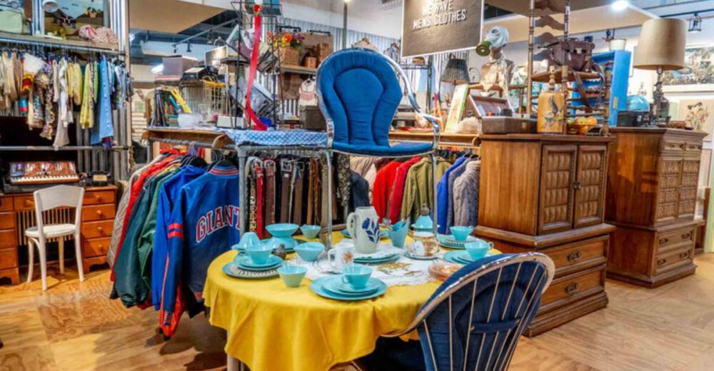 21 Ways To Shop At Thrift Stores Exactly Like Design Pros - Decor Hint