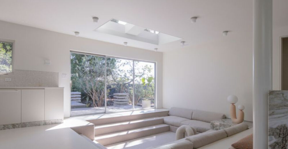 22 Living Room Features That Are Super Outdated According To Designers - Decor Hint