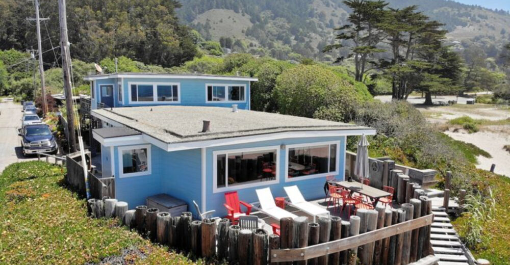 29 Small Double Wide Homes That Offer Big Living - Decor Hint