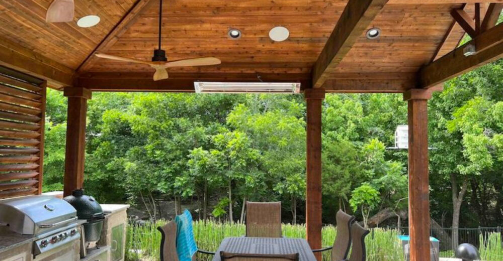 8 Front Porch Features Texas Homeowners Add Without Thinking Twice - Decor Hint