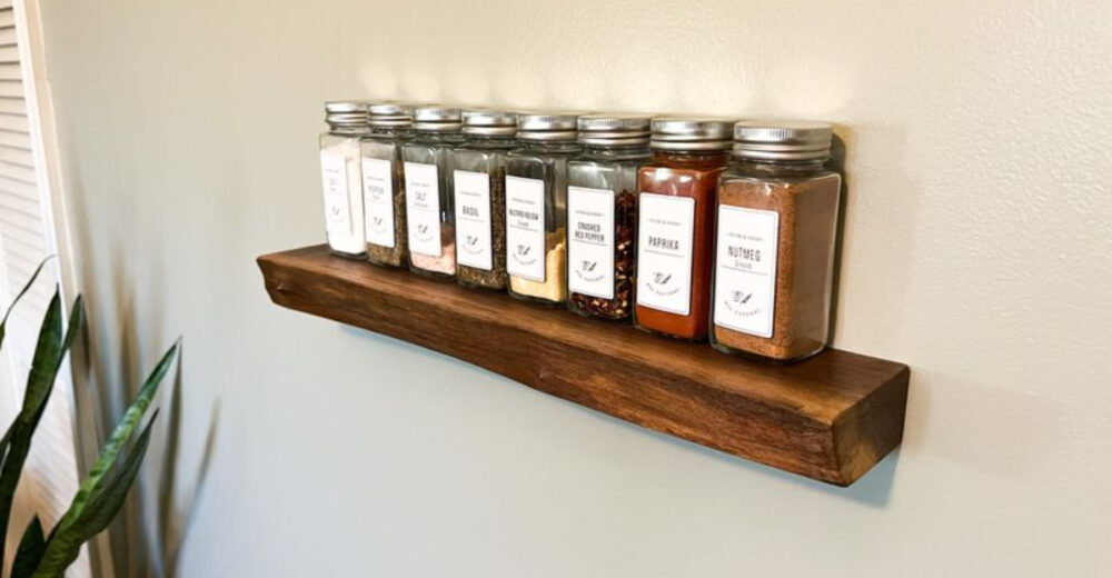 9 Brilliant Spice Rack Ideas For Your Small Kitchen - Decor Hint