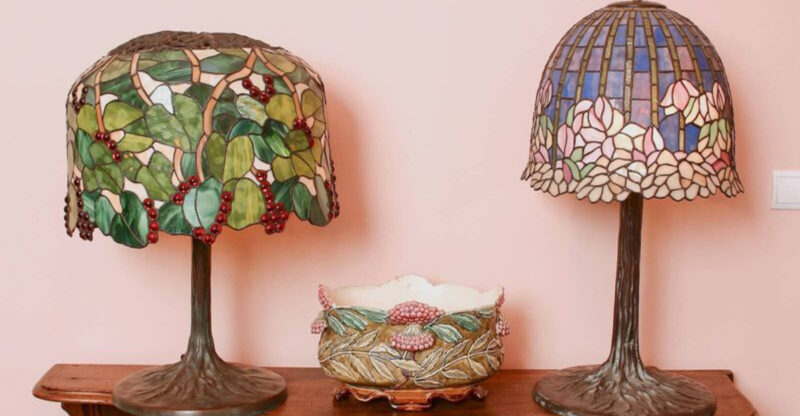 9 Interior Antique Items From The 1900s That Are Really Worth Thousands Of Dollars (And 11 That Are Not)