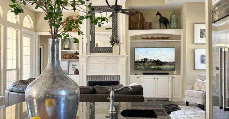Stagers Share 13 Mistakes That Make Your Home Look Cheap (Plus What Makes It Look Bad On Top Of That)