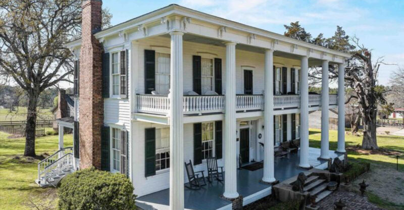 Step Inside The Historic 1856 Texas Home With 100 Acres And Incredible Scenic Views