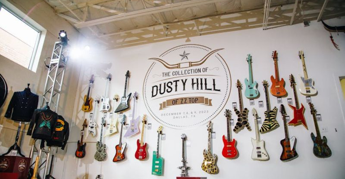 Texas Antique Market Forecast: 9 Items That'll Soar In 2025 (And 9 That Won't) - Decor Hint Texas Antique Market Forecast 9 Items Thatll Soar In 2025 And 9 That Wont - Decor Hint