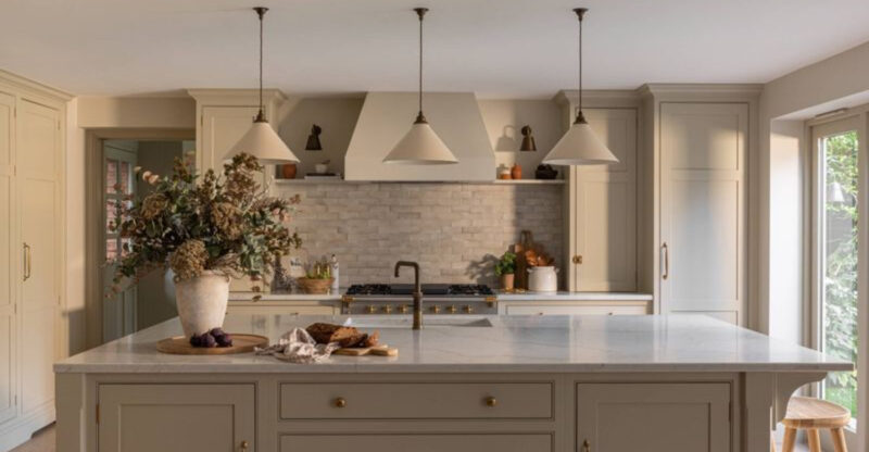 10 Kitchen Colors Falling Out Of Fashion In Jersey City For 2025 (And 2 To Keep)