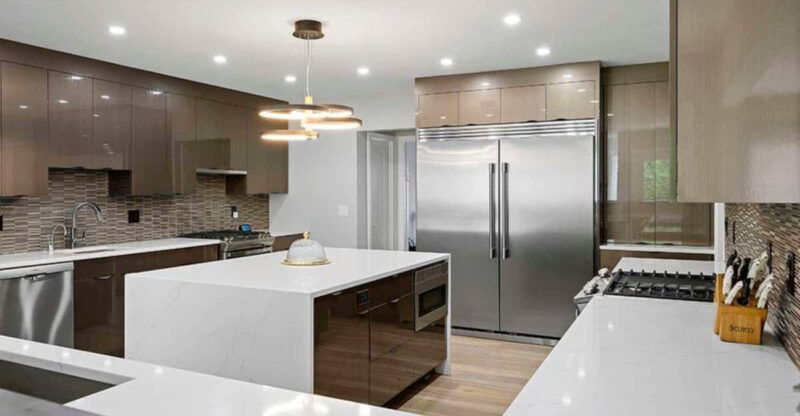 10 Kitchen Mistakes Ohioans Are Making (And 8 Easy Fixes To Transform Your Space), According To Designers