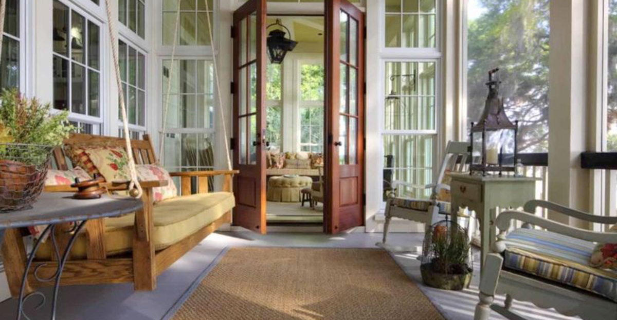 10 Signature Southern Design Elements Found In Georgia Homes And 3 You Simply Can't Skip - Decor Hint 10 Signature Southern Design Elements Found In Georgia Homes And 3 You Simply Cant Skip - Decor Hint