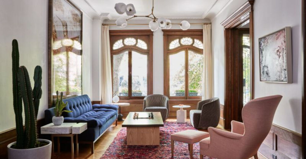 12 Home Decor Mistakes Interior Designers Notice Right Away And How To Fix Them - Decor Hint