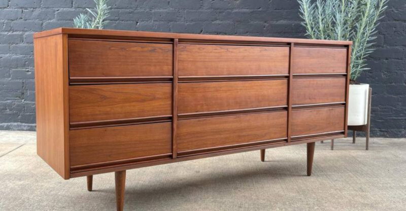12 Vintage California Home Décor Pieces That Aren’t Worth a Dime (And 5 That Still Shine)