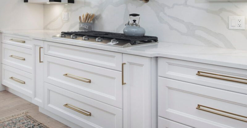 13 White Kitchens That Prove Minimalism Is Here To Stay
