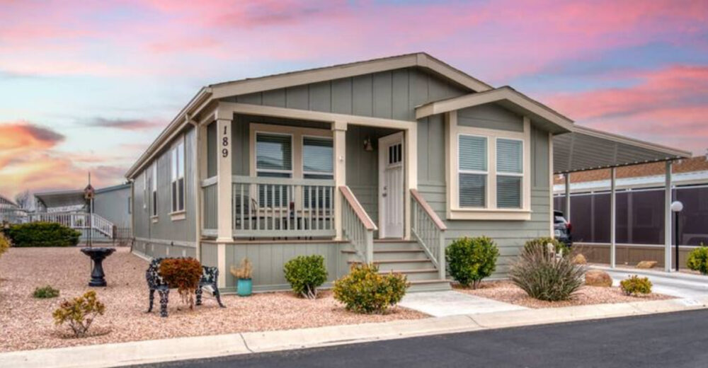 15 Lies About Manufactured Mobile Homes - Decor Hint