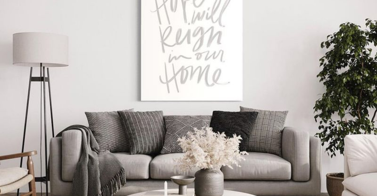 16 Home Accessories That Instantly Date Your Space - Decor Hint 16 Home Accessories That Instantly Date Your Space - Decor Hint