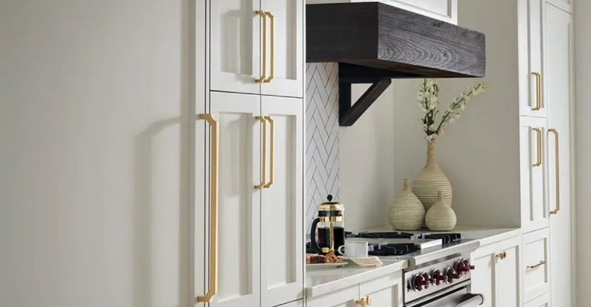 16 Items That Make Your Kitchen Look Cheap, According To Professionals (Plus 8 To Get Rid Of ASAP) - Decor Hint 16 Items That Make Your Kitchen Look Cheap According To Professionals Plus 8 To Get Rid Of ASAP - Decor Hint