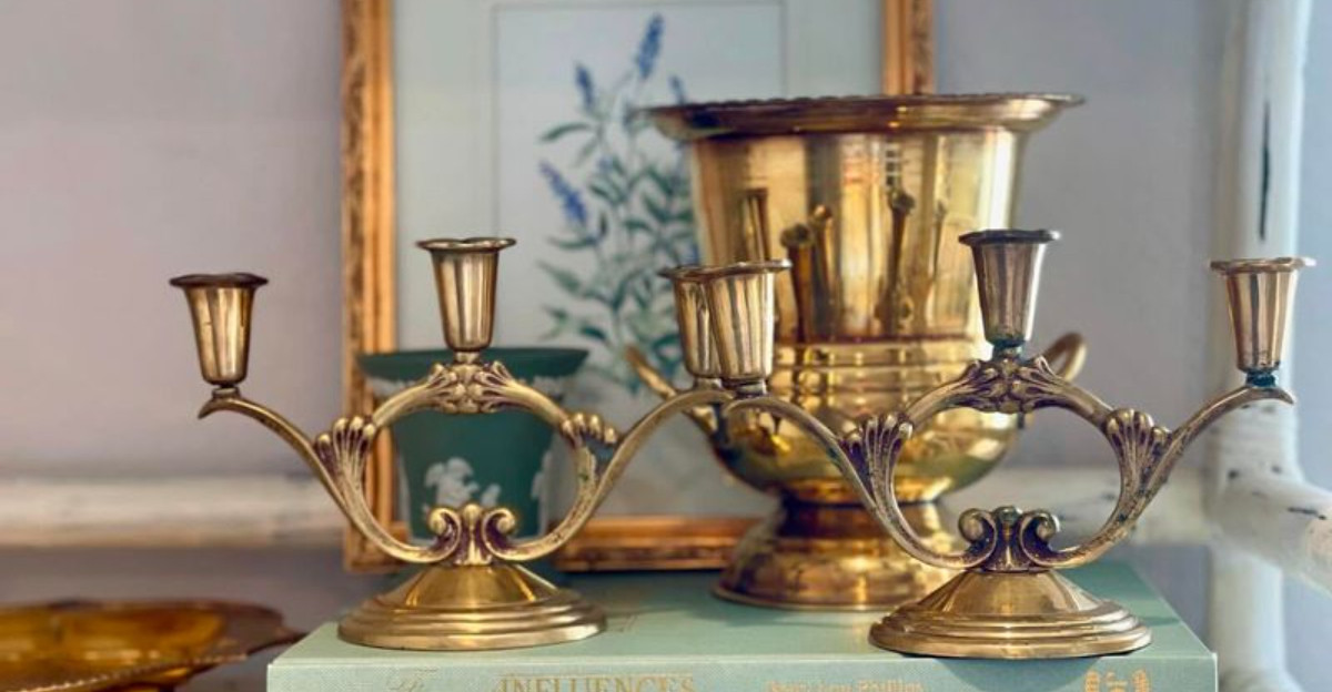 5 Thrifted Home Items To Avoid, And 10 That Are Suddenly Cool Again - Decor Hint 5 Thrifted Home Items To Avoid And 10 That Are Suddenly Cool Again - Decor Hint