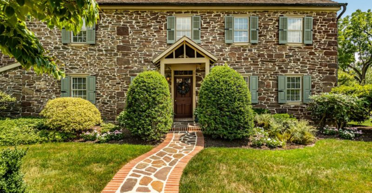 7 Heritage-Inspired Curb Appeal Ideas From Pennsylvania Homes - Decor Hint 7 Heritage Inspired Curb Appeal Ideas From Pennsylvania Homes - Decor Hint