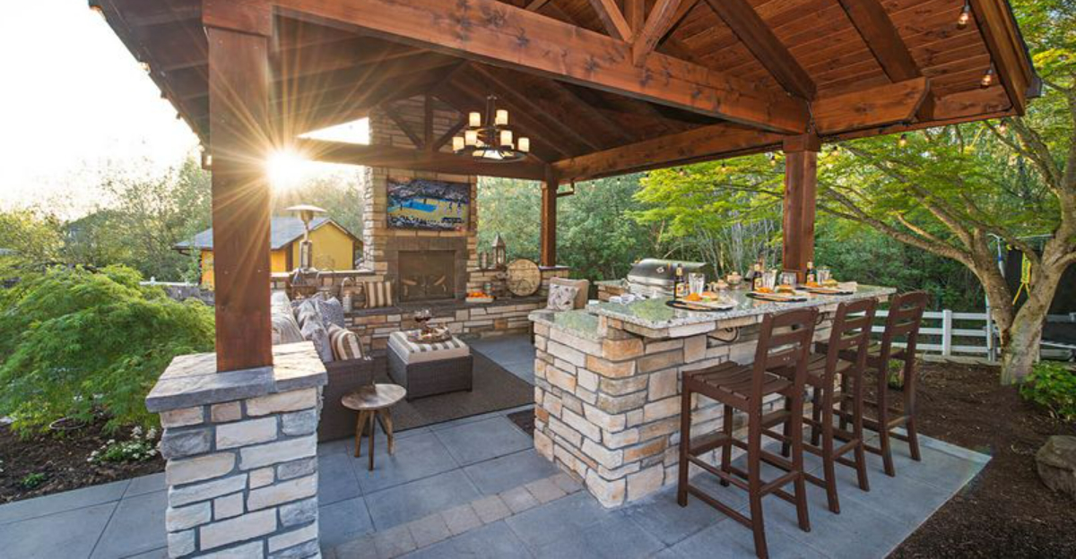 7 Porch And Patio Trends Still Thriving In Washington And 4 On The Way Out - Decor Hint