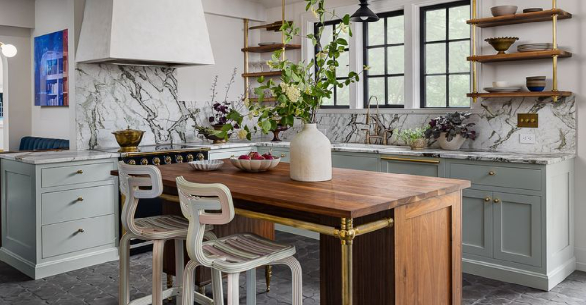 8 Kitchen Renovation Moves That Make Designers CRINGE - Decor Hint 8 Kitchen Renovation Moves That Make Designers CRINGE - Decor Hint