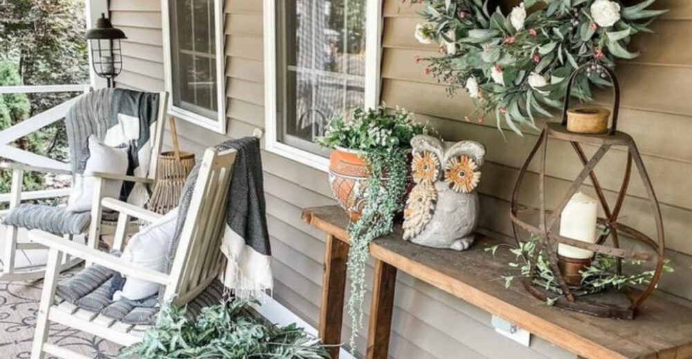 8 Things California Designers Warn You To Avoid On Your Porch Plus 8 Must Have Items For Instant Curb Appeal - Decor Hint