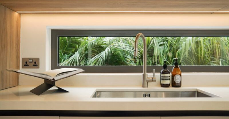 8 Tricks That Immediately Make Your Kitchen Look Expensive, According To Designers
