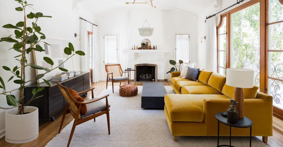 9 Couch Colors That Don't Fit The Minnesota Vibe, And 9 That Totally Do - Decor Hint 9 Couch Colors That Dont Fit The Minnesota Vibe And 9 That Totally Do - Decor Hint