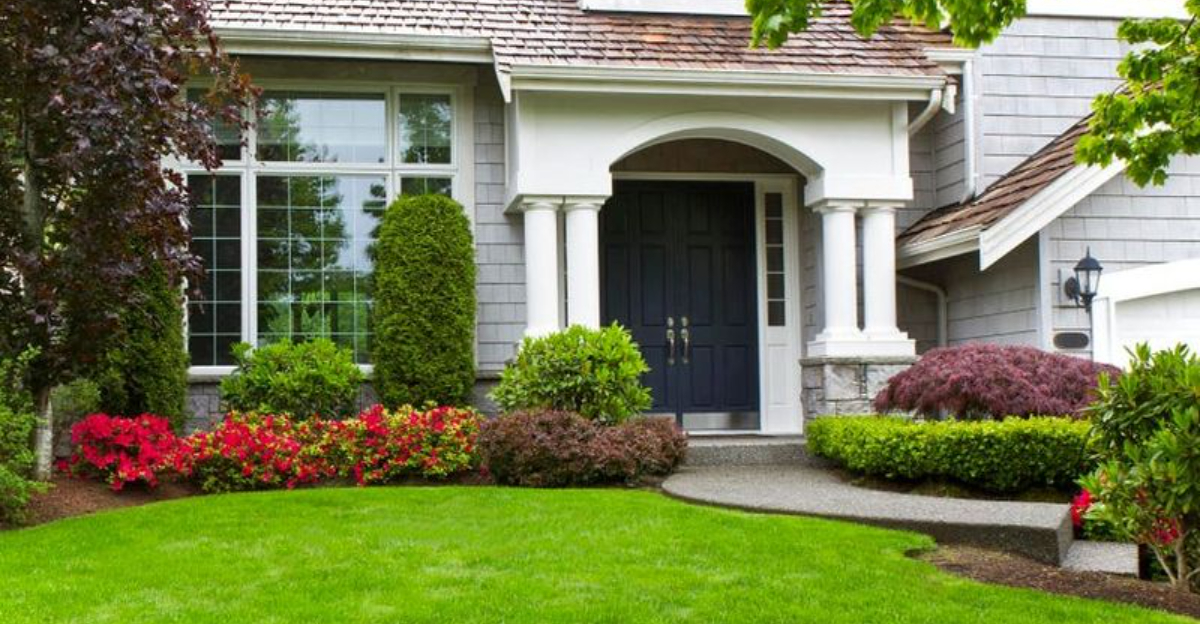 9 Curb Appeal Trends Born On New York's Oldest Streets - Decor Hint 9 Curb Appeal Trends Born On New Yorks Oldest Streets - Decor Hint