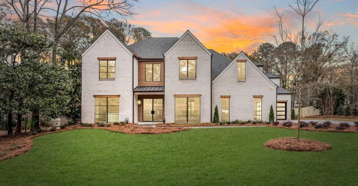 Alpharetta's Housing Shift: 3 Home Types Slipping In Value By 2025 (And 4 Seeing Growth) - Decor Hint Alpharettas Housing Shift 3 Home Types Slipping In Value By 2025 And 4 Seeing Growth - Decor Hint