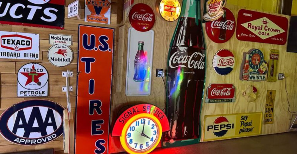 Antique Market Trends Whats Gaining And Losing Value Across Southern States - Decor Hint