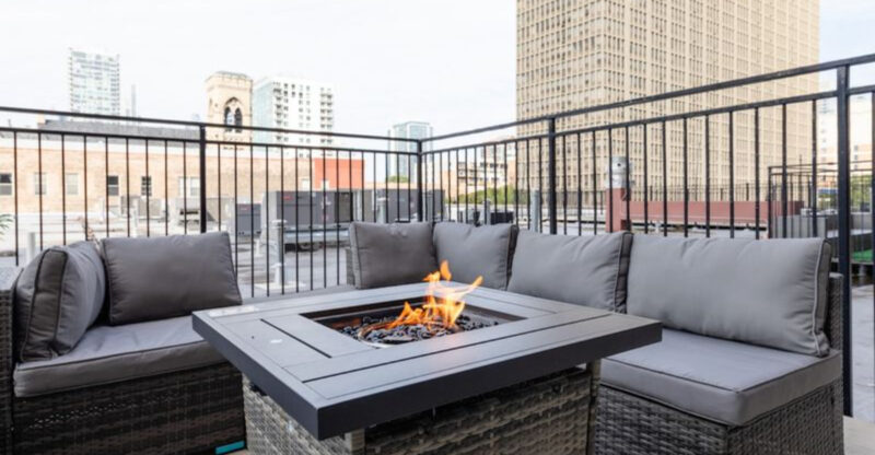 By Late 2025, Expect These 12 Sleek Outdoor Trends From Chicago Condos To Go Big