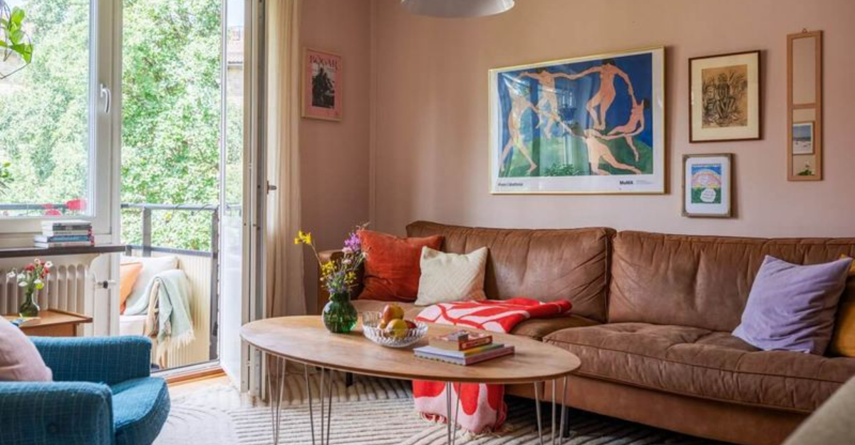 Designers Swear By Pink And Brown And Now So Do I - Decor Hint