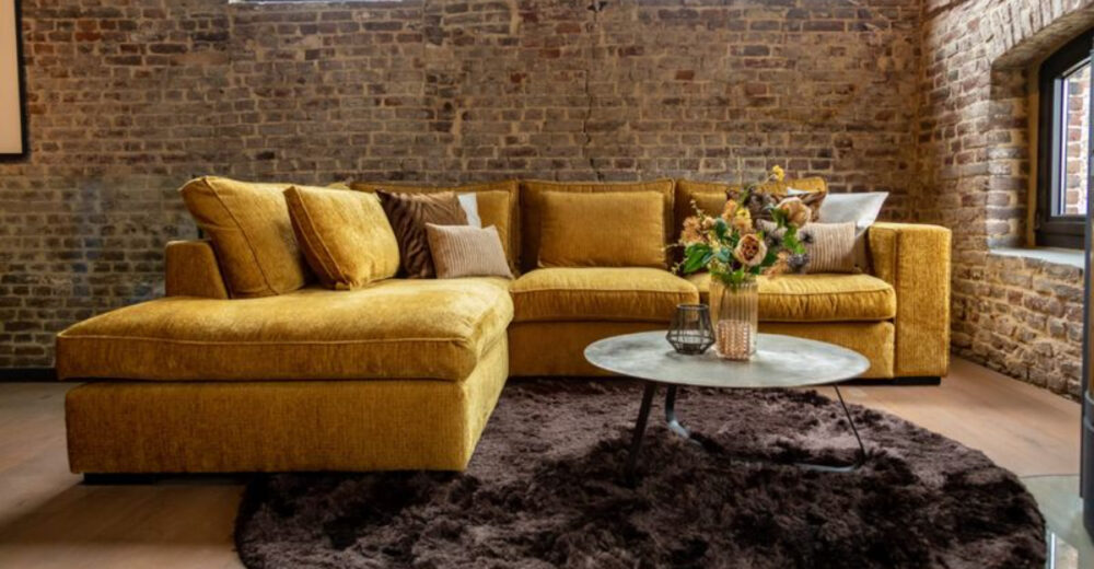 Forget Red Unexpected Yellow Is Stealing The Spotlight In Interior Design - Decor Hint