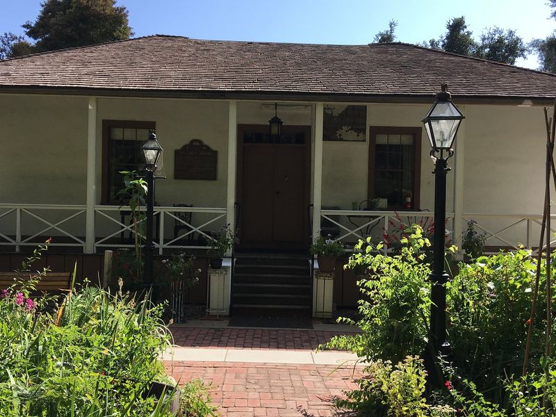 The Dallidet Adobe In San Luis Obispo Preserves California's Early Rancho Elegance - Decor Hint - Decor Hint
