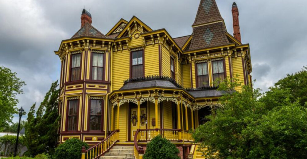 Inside 22 Historic Virginia Homes That Feel Frozen In Time - Decor Hint