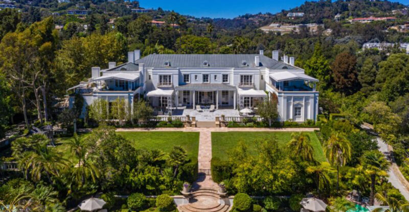 Inside America’s 13 Most Expensive Mansions (And 2 That Are Even Pricier)